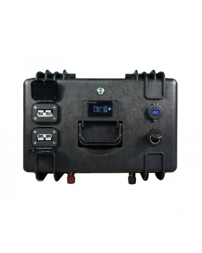 Bornes M8 en cuivre et prise allume cigare régulée 12V anti parasites sur valise lithium Ultimatron 24V 100Ah
